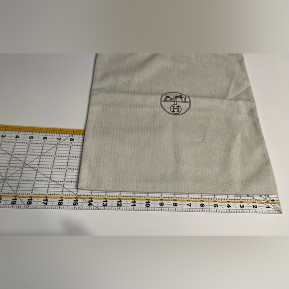 Hermes Dustbags - Picture 2 of 11